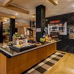 Lille Centre Grand-place 3* Roubaix