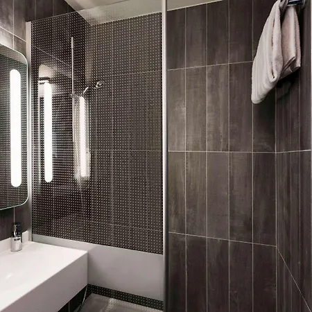 Lille Centre Grand-place 3* Roubaix